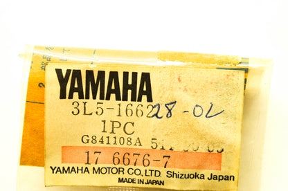 New OEM Yamaha 3L5-16628-02-00 Washer NOS