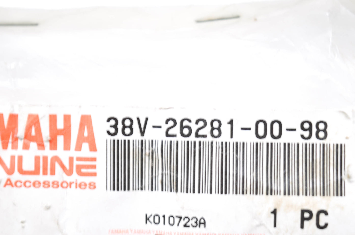 OEM Yamaha 38V-26281-00-98 Grip Upper Cap NOS