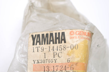 OEM Yamaha 1T9-14458-00-00 Element Guide NOS