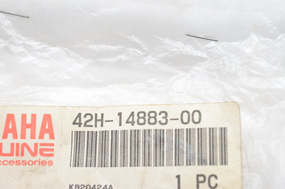 OEM Yamaha 42H-14883-00-00 Hose Bend 3 NOS