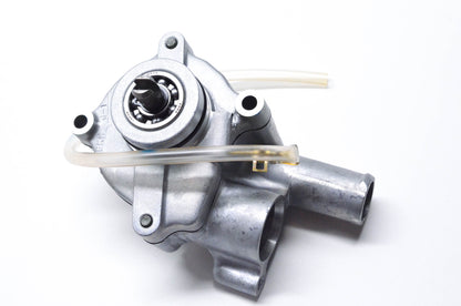New OEM Yamaha 5KM-12420-10-00 Water Pump Assembly NOS
