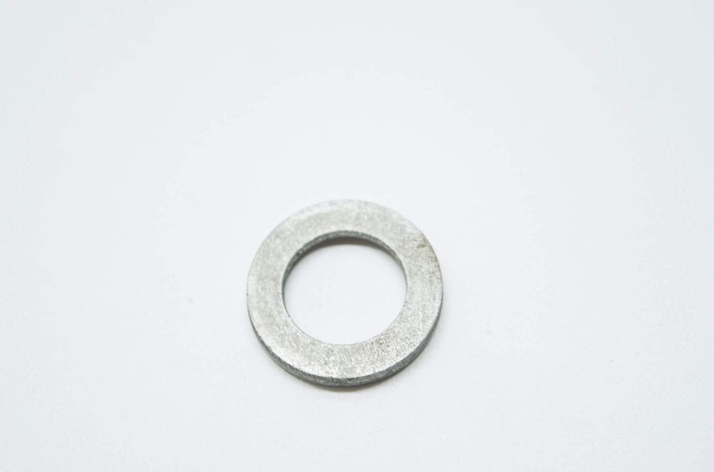 OEM Yamaha 3L5-18473-00-00 Spring Retainer NOS
