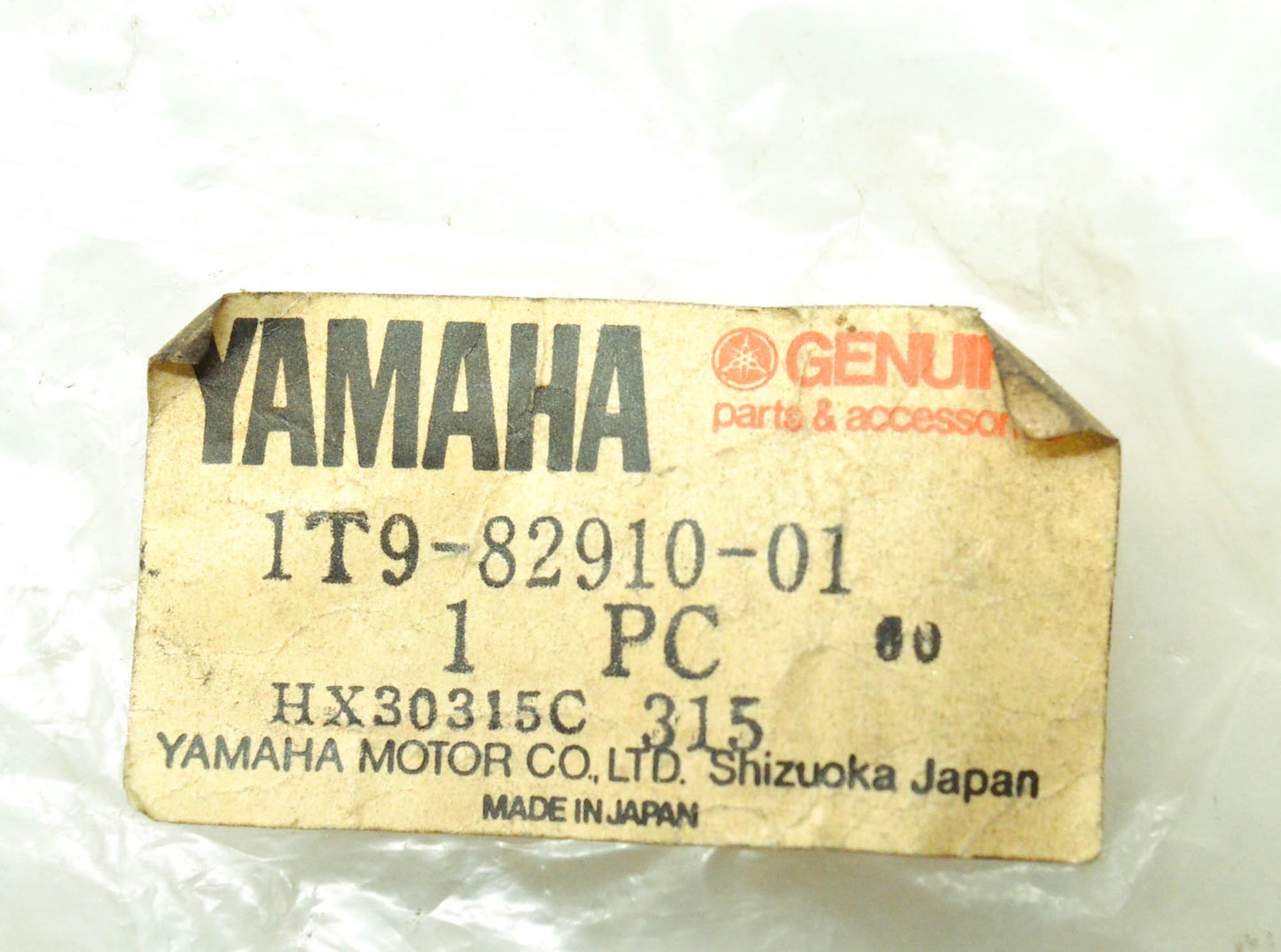 New OEM Yamaha 1T9-82910-01-00 Lever Holder Assembly 1 NOS