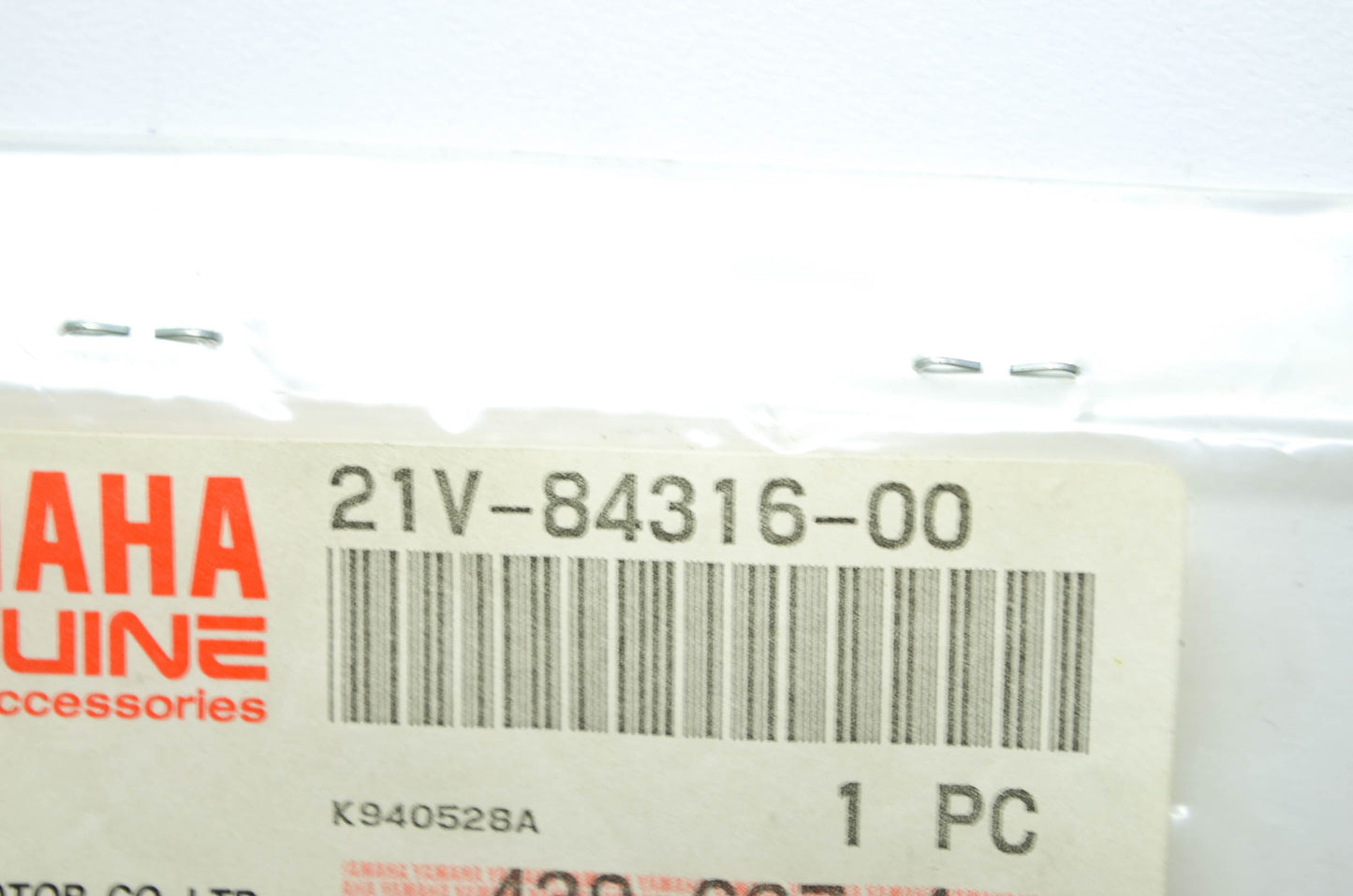 OEM Yamaha 21V-84316-00-00 Body Fitting Nut NOS