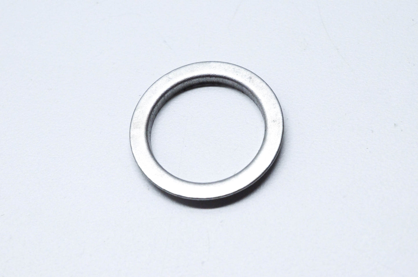 New OEM Yamaha 146-25315-00-00 Spacer Flange NOS