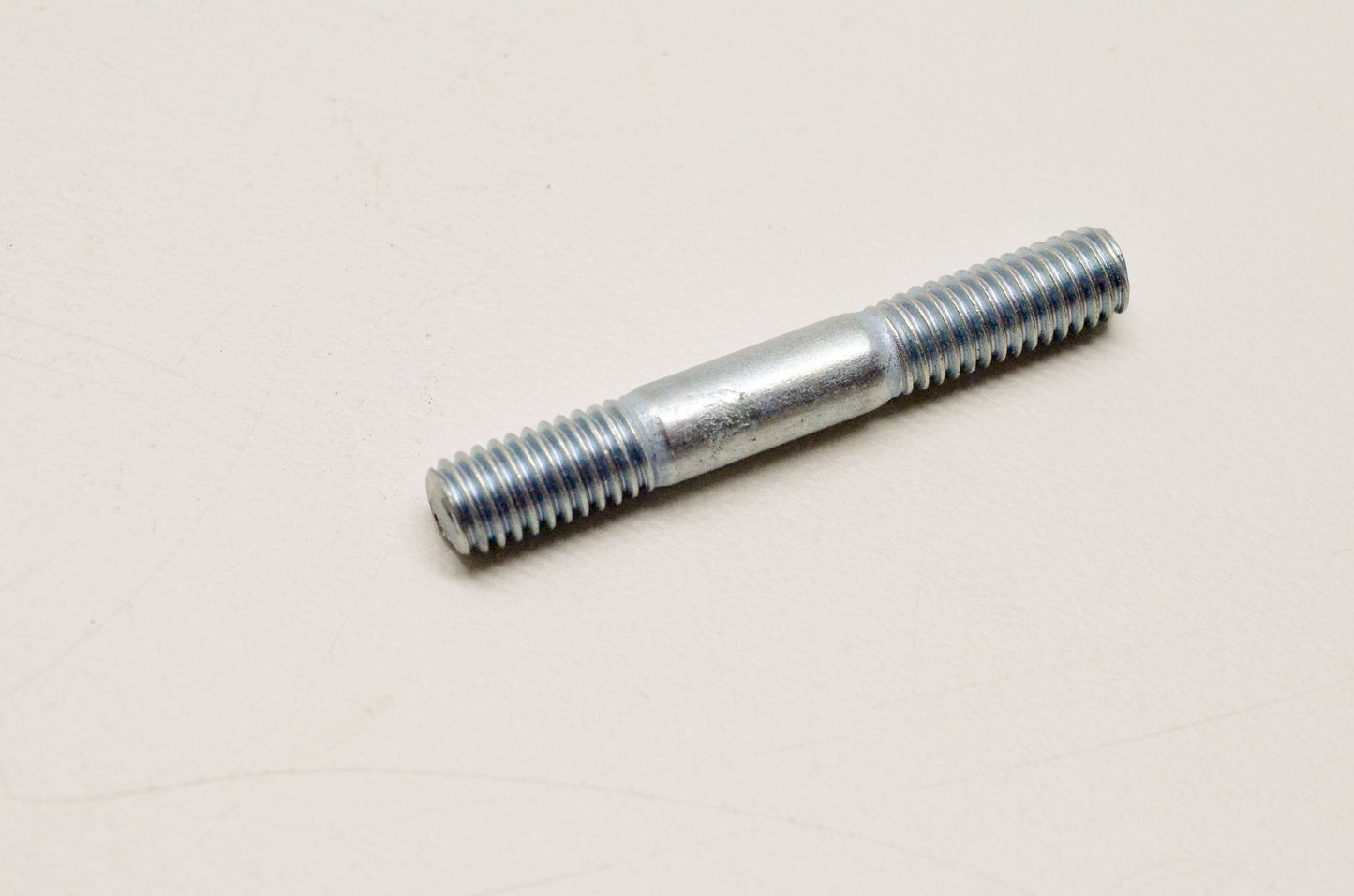 OEM Yamaha 90116-08069-00 Stud Bolt NOS