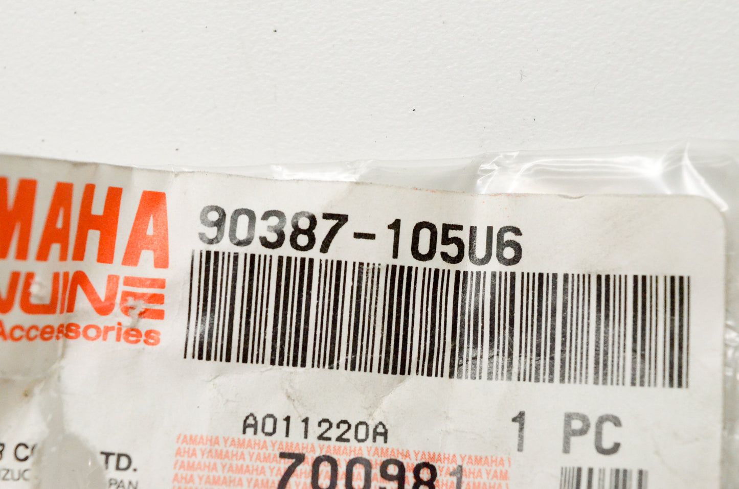 OEM Yamaha 90387-105U6-00 Collar