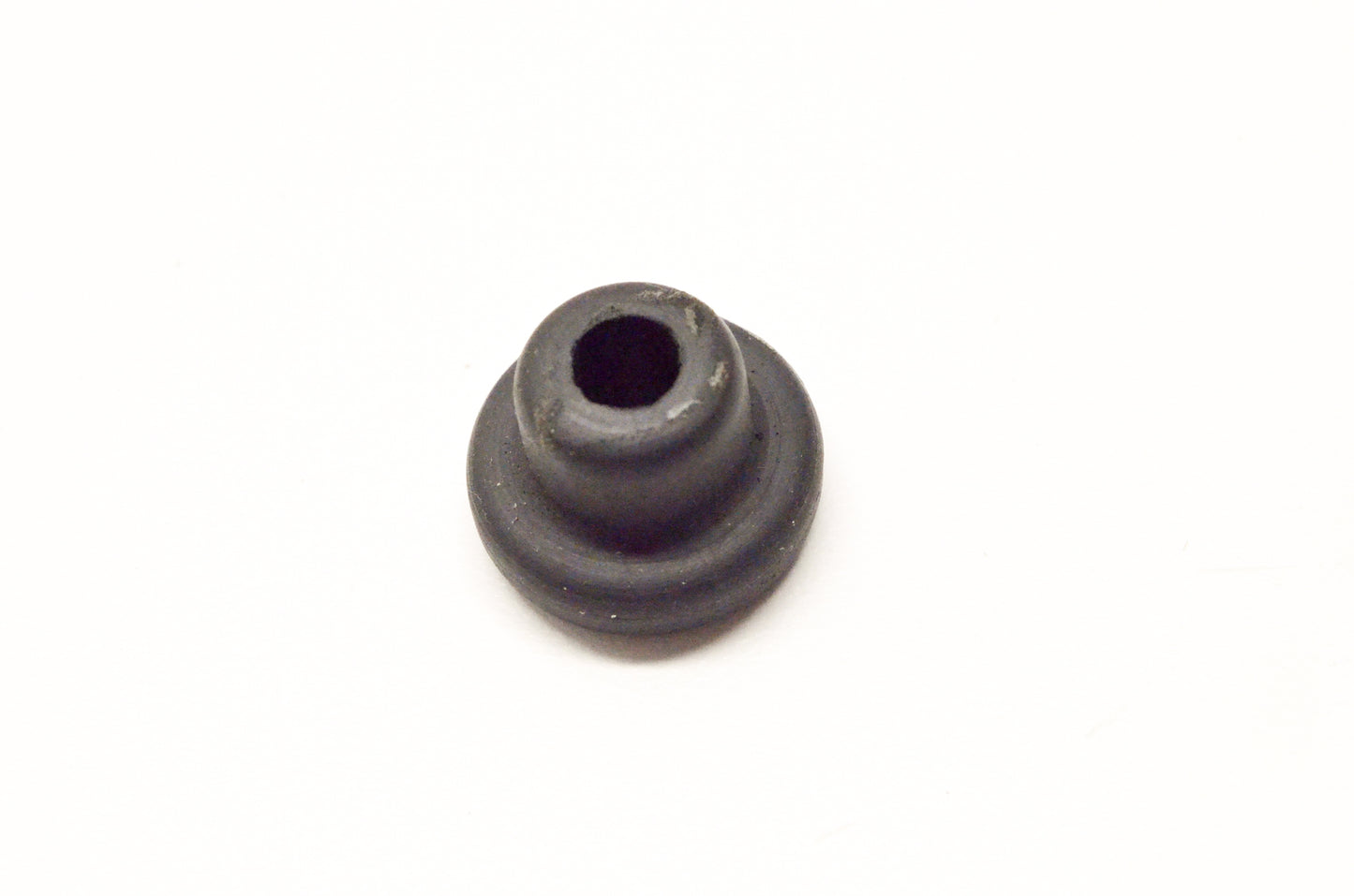 OEM Yamaha 90385-13018-00 Special Rubber Bushing NOS