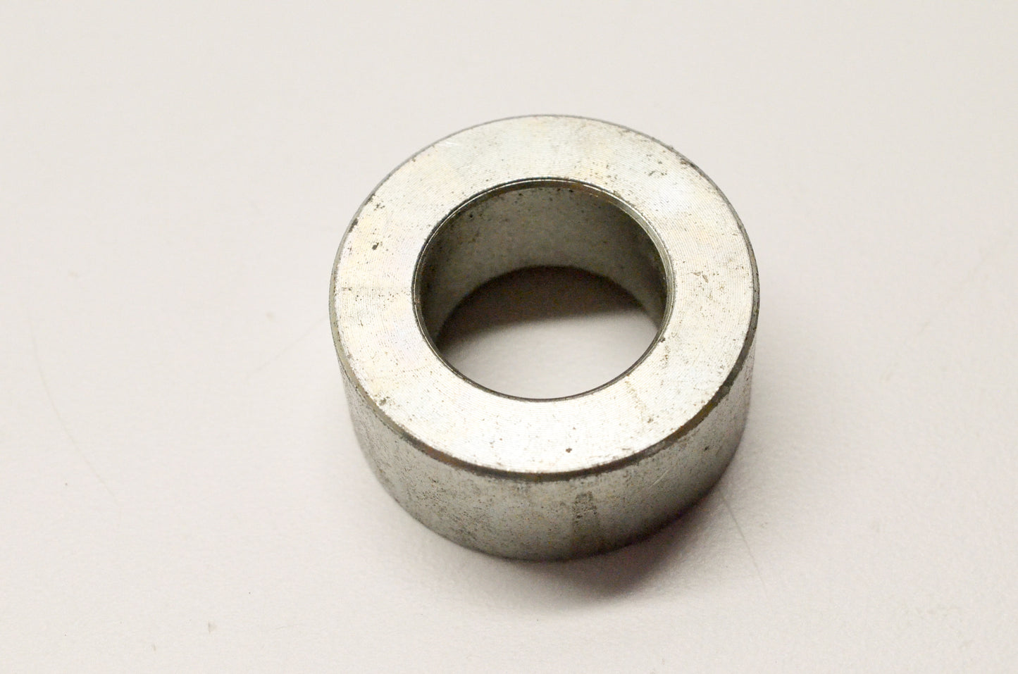 OEM Yamaha 90387-202L7-00 Collar 54G NOS