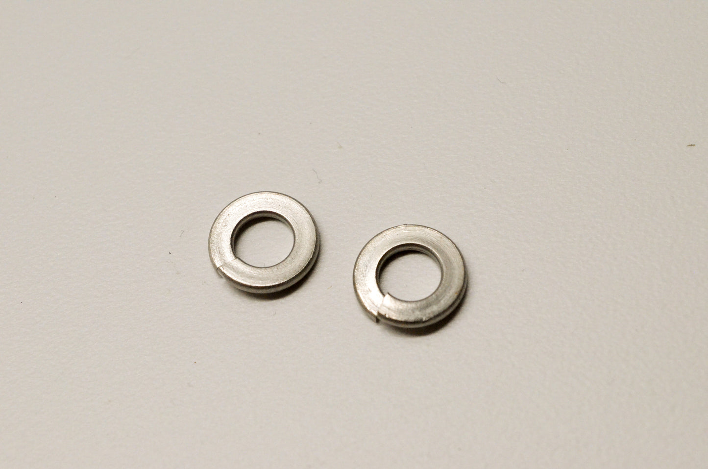 OEM Yamaha 92990-06100-00 Washer Qty 2 NOS