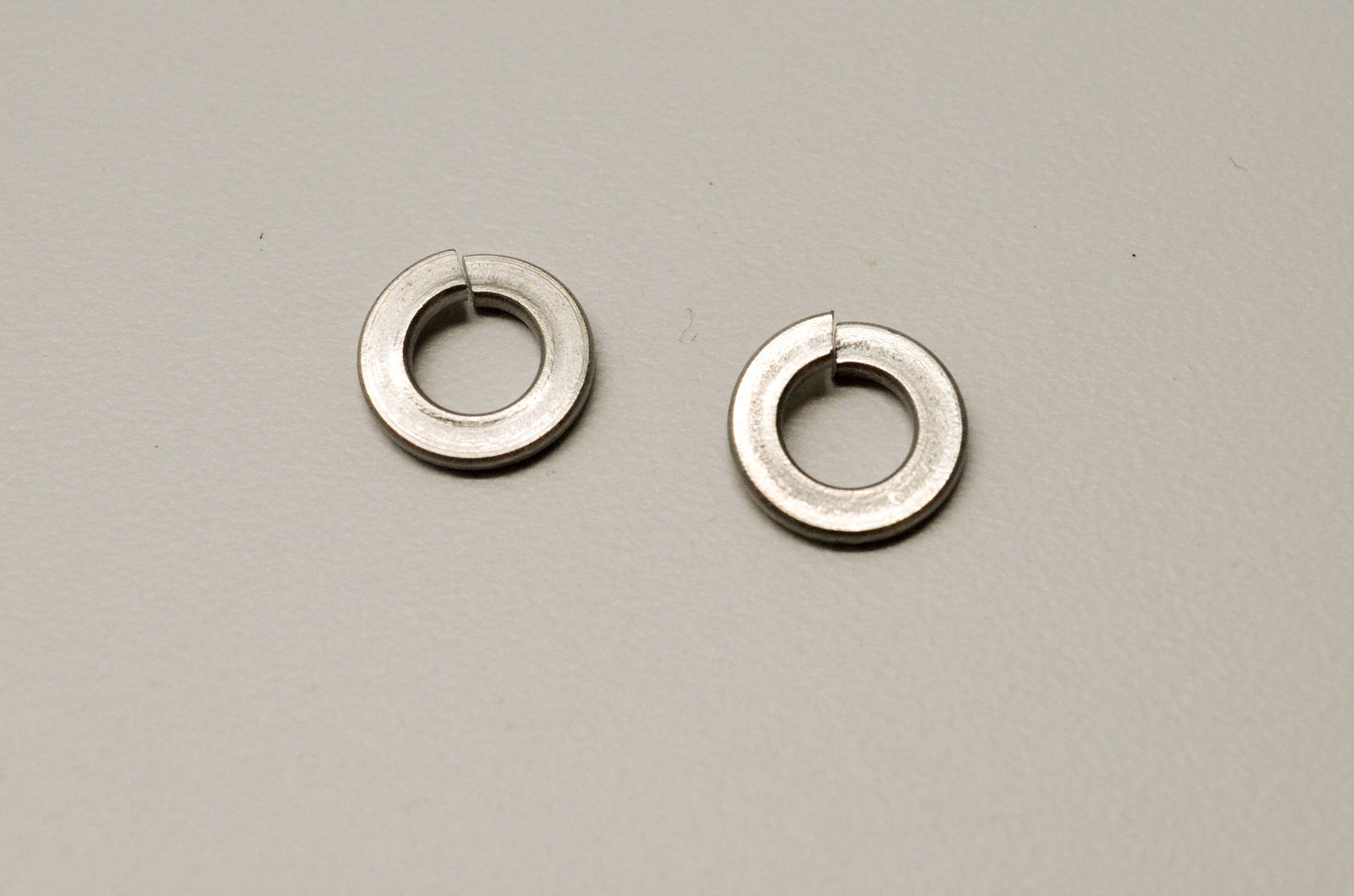 OEM Yamaha 92990-06100-00 Washer Qty 2 NOS