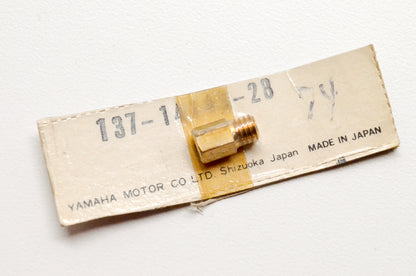 OEM Yamaha 137-14143-28-00 Main Jet #140 NOS
