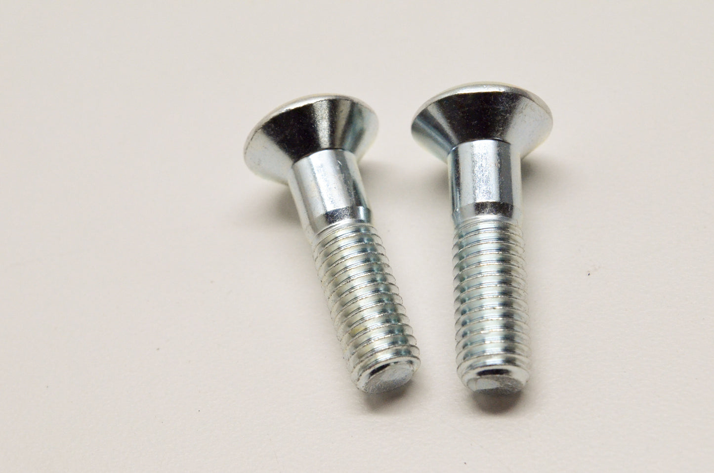 OEM Yamaha 90109-08078-00 Bolt Qty 2 NOS