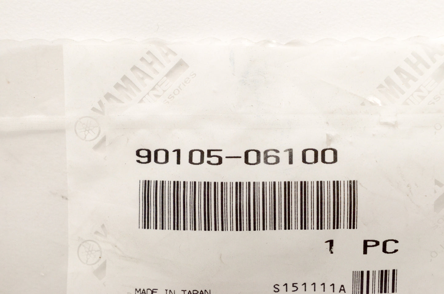 OEM Yamaha 90105-06100-00 Flange Bolt NOS