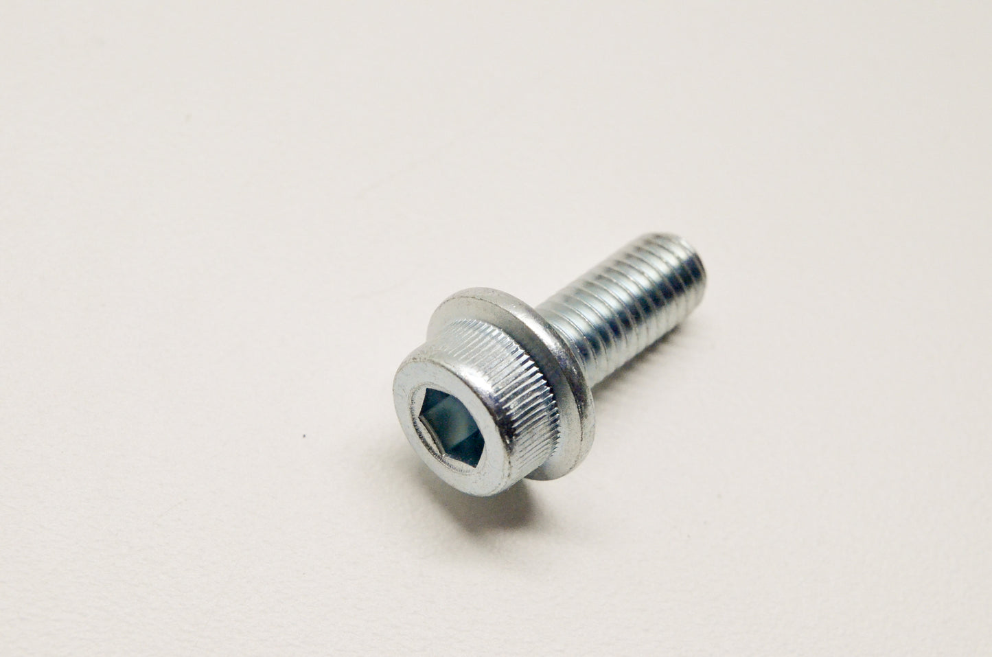 New OEM Yamaha 90110-08097-00 Hexagon Socket Bolt NOS