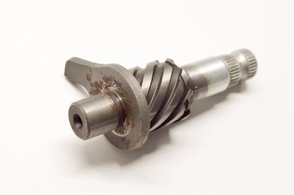 New OEM Yamaha 2X6-15660-00-00 Kick Axle Assembly NOS