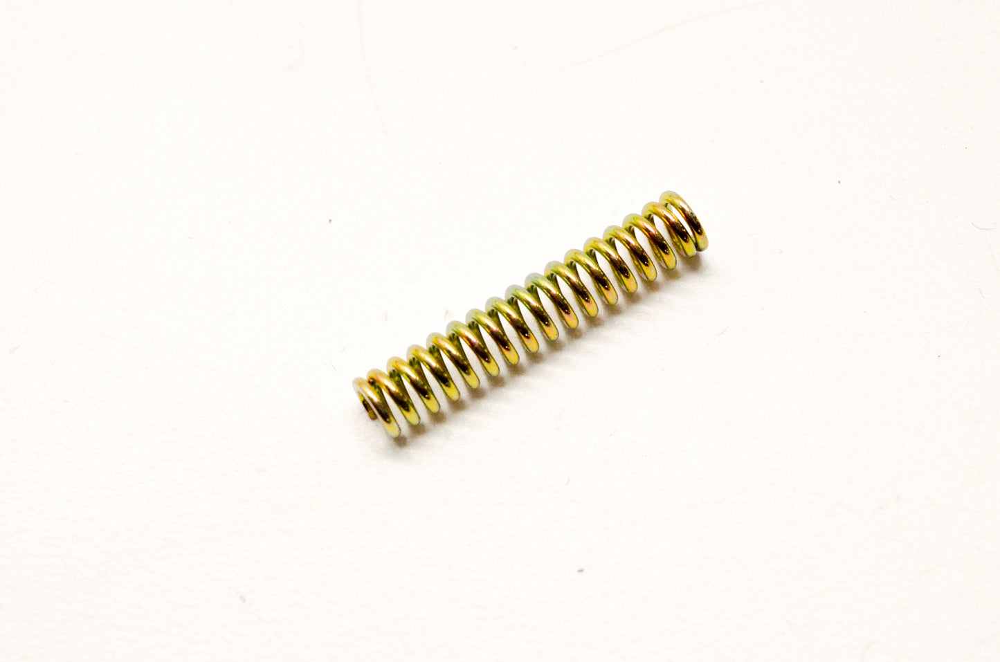 New OEM Yamaha 90501-10312-00 Compression Spring NOS
