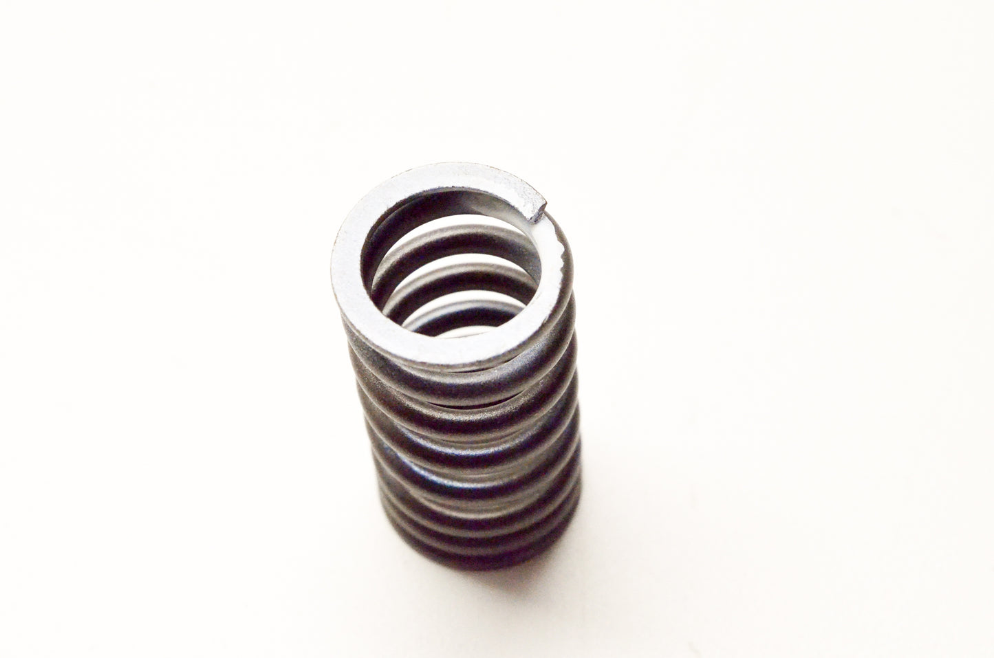OEM Yamaha 22U-12113-00-00 Inner Valve Spring NOS