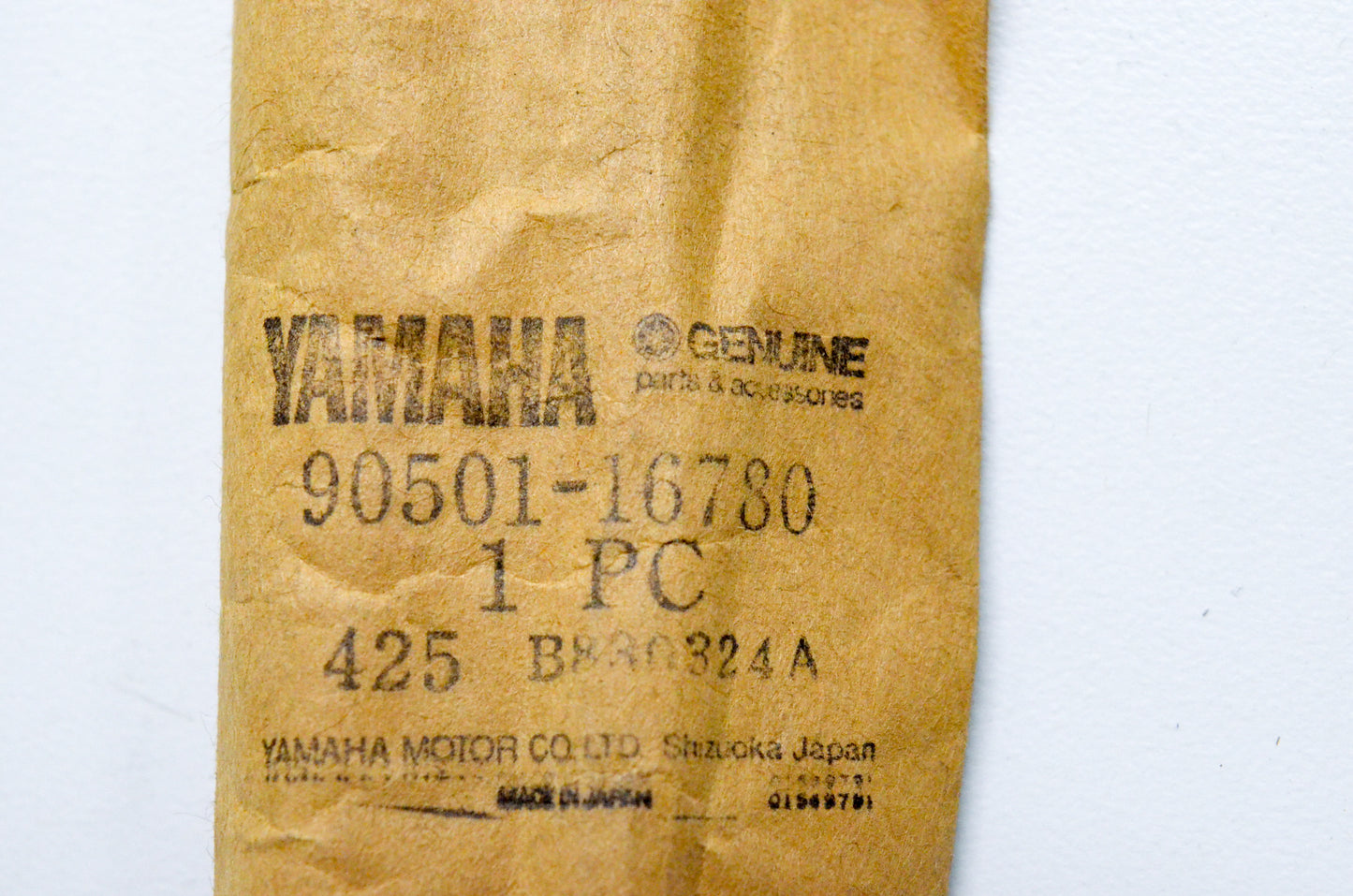 New OEM Yamaha 90501-16780-00 Compression Spring NOS