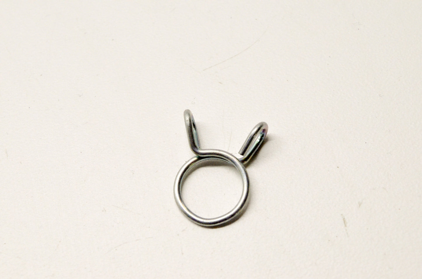 OEM Honda 15707-634-000 Oil Drain Tube Clip