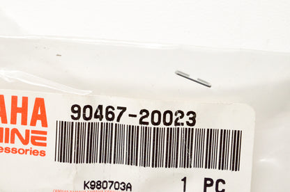 OEM Yamaha 90467-20023-00 Scissor Clip NOS