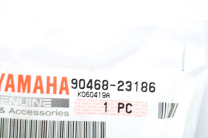 OEM Yamaha 90468-23186-00 Clip NOS