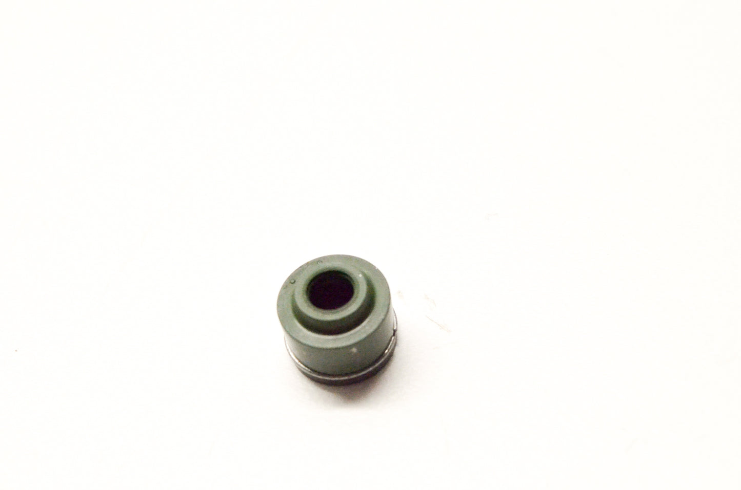 OEM Yamaha 1P6-E2119-00-00 Valve Stem Seal NOS