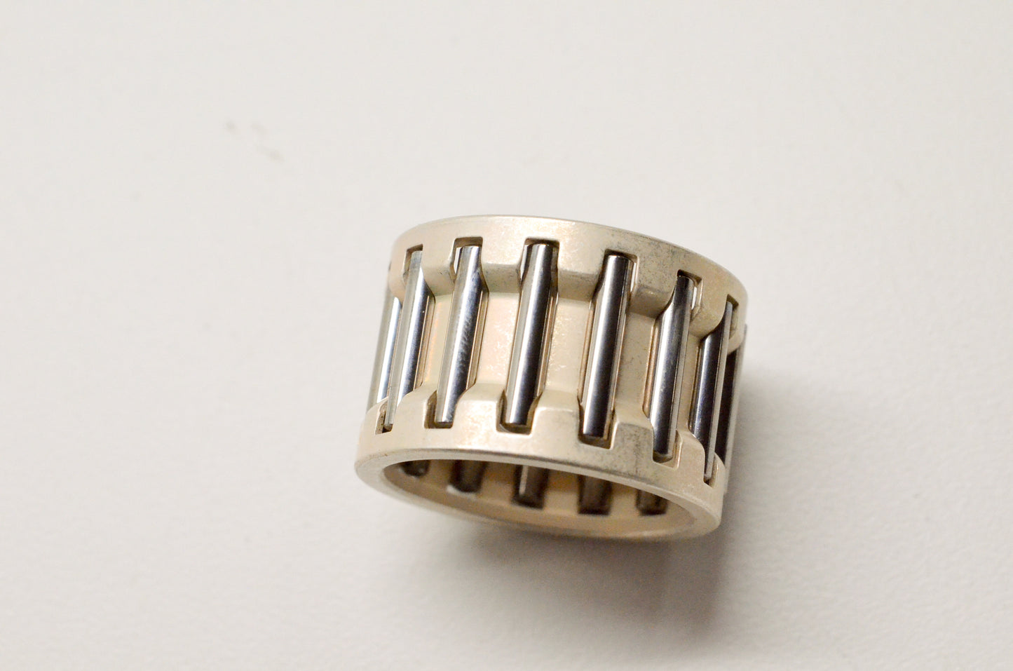OEM Yamaha 93310-425P2-00 Bearing