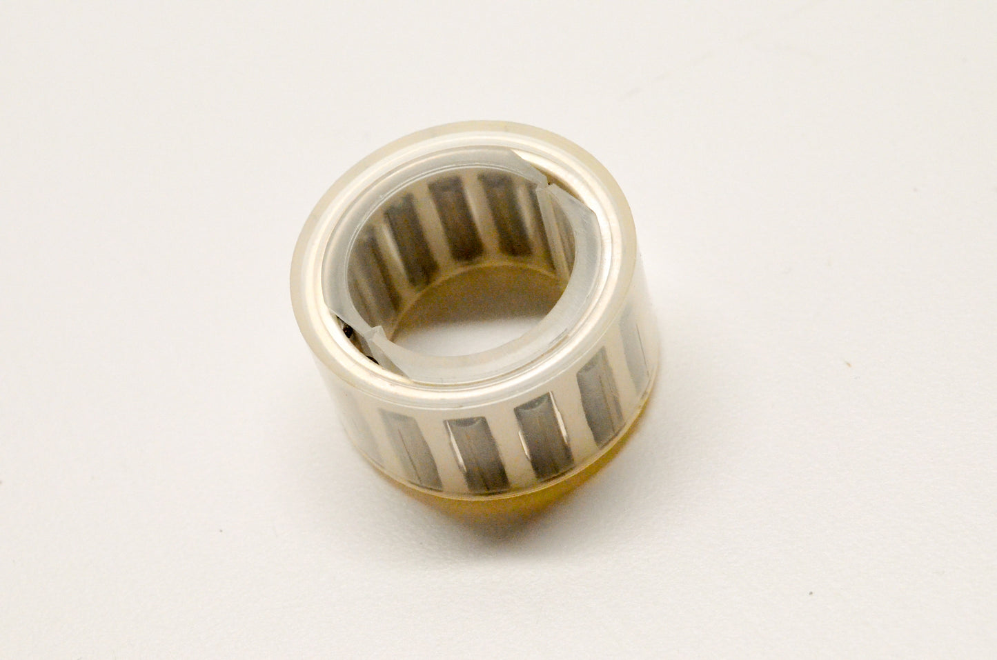 New OEM Yamaha 93310-522P7-00 Bearing NOS