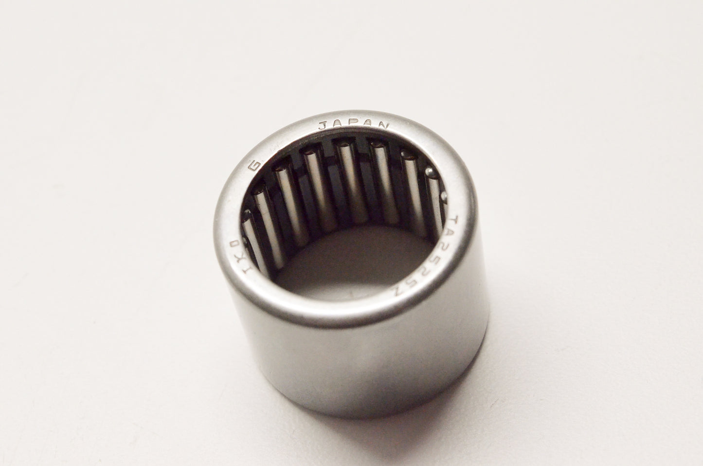 New OEM Yamaha 93315-42523-00 Cylinder Bearing #15 NOS