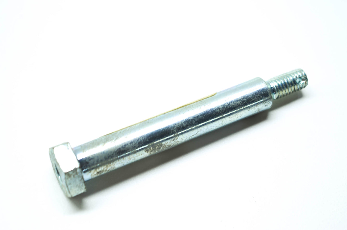 New OEM Yamaha 90109-08480-00 Chain Case Bolt NOS