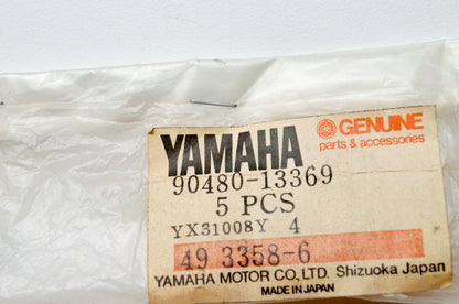 OEM Yamaha 90480-13369-00 Grommet Qty 5 NOS