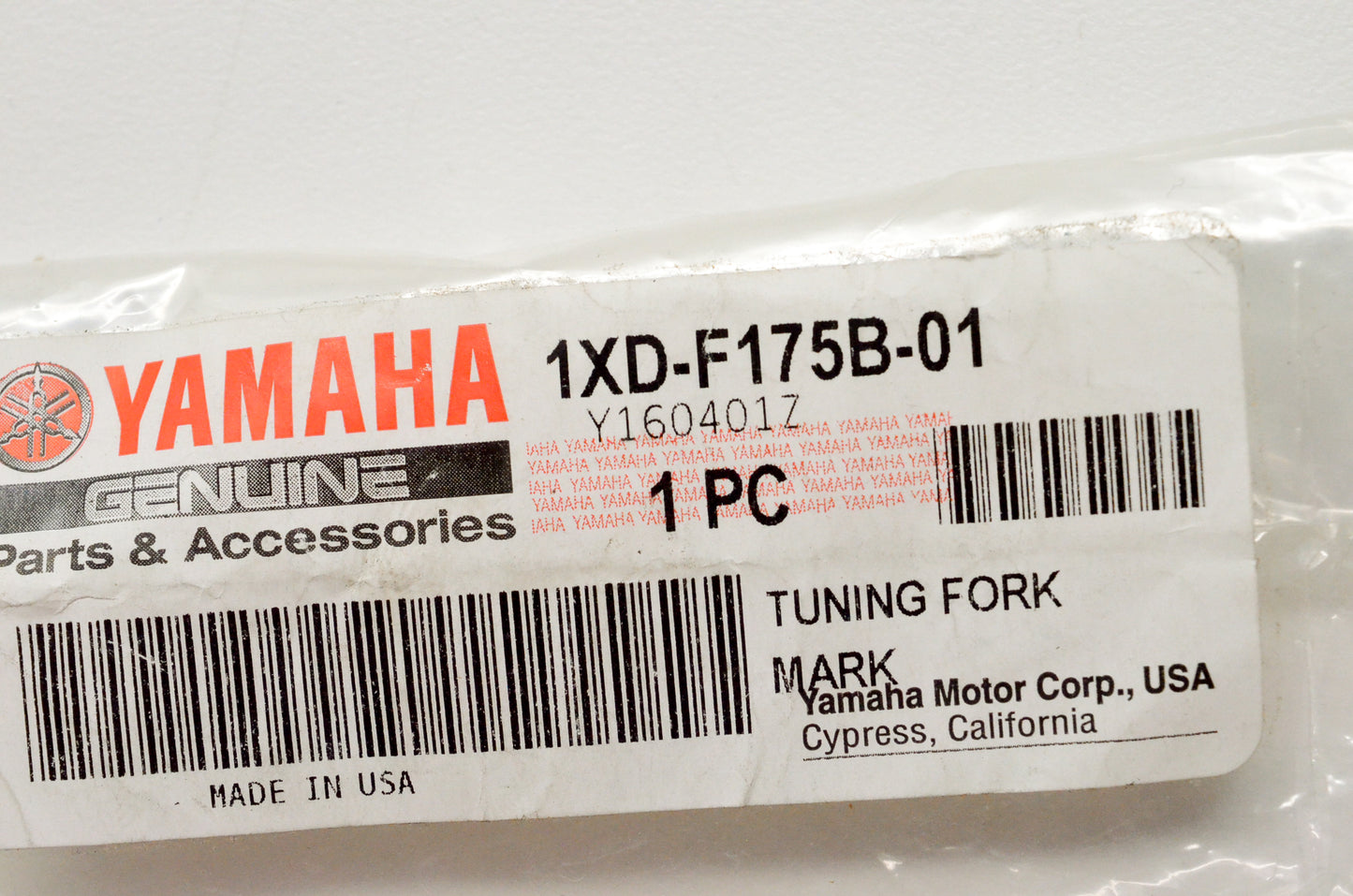 New OEM Yamaha 1XD-F175B-01-00 Tuning Fork Mark NOS