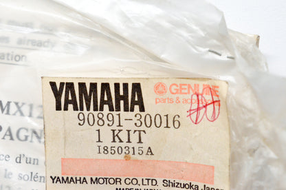 New OEM Yamaha 90891-30016-00 OEM Yamaha 90891-30016-00 Grommet Kit NOS NOS