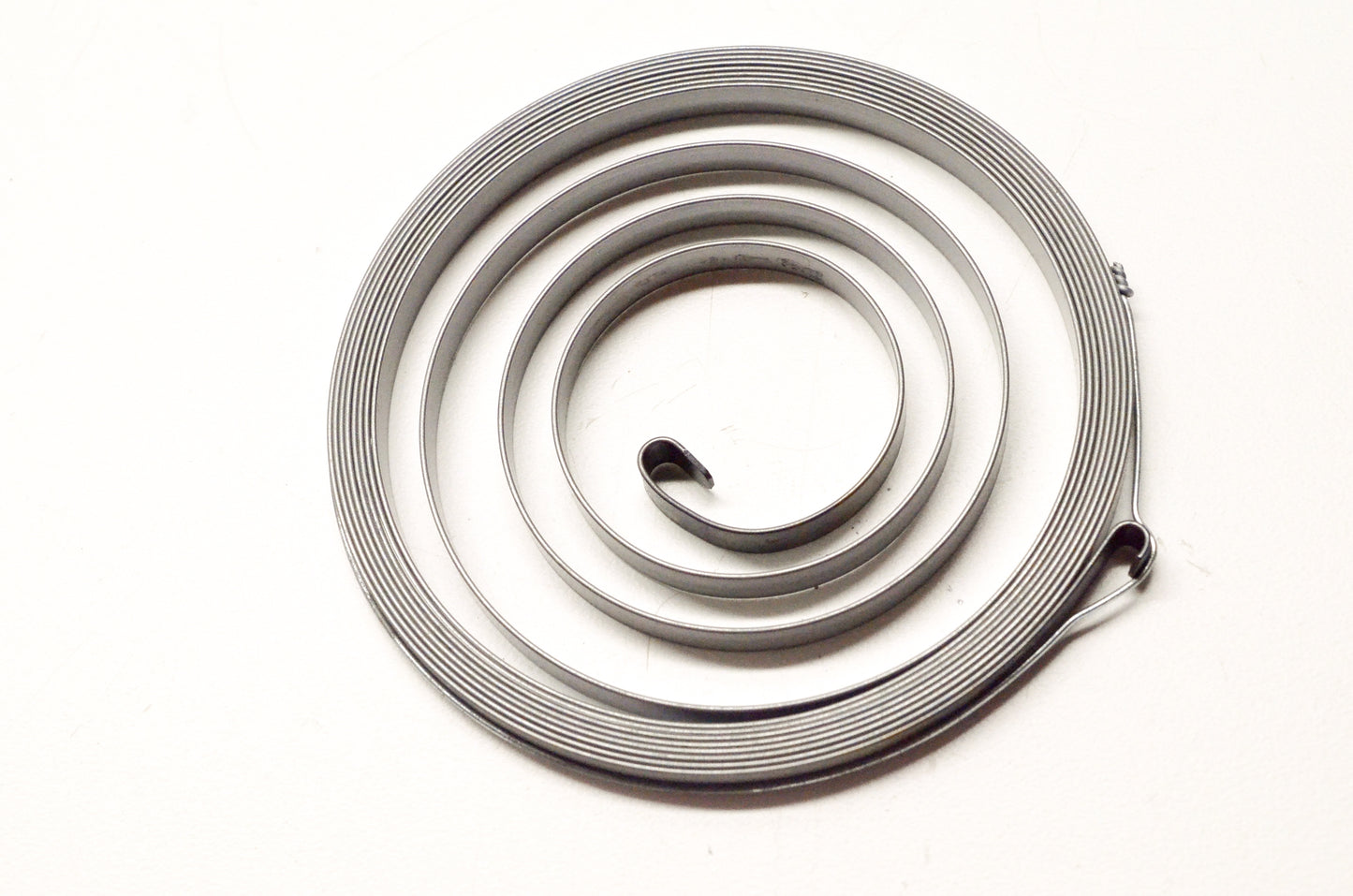 OEM Yamaha 5UH-15713-00-00 Starter Spring NOS