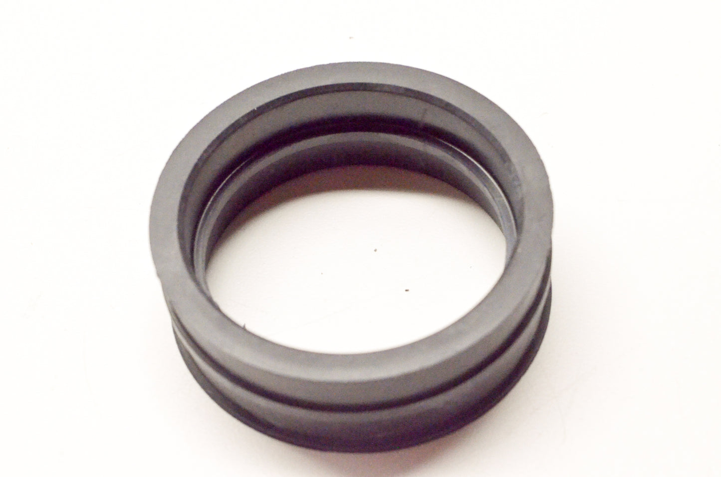 New OEM Yamaha 5GH-15472-00-00 Air Duct Seal NOS