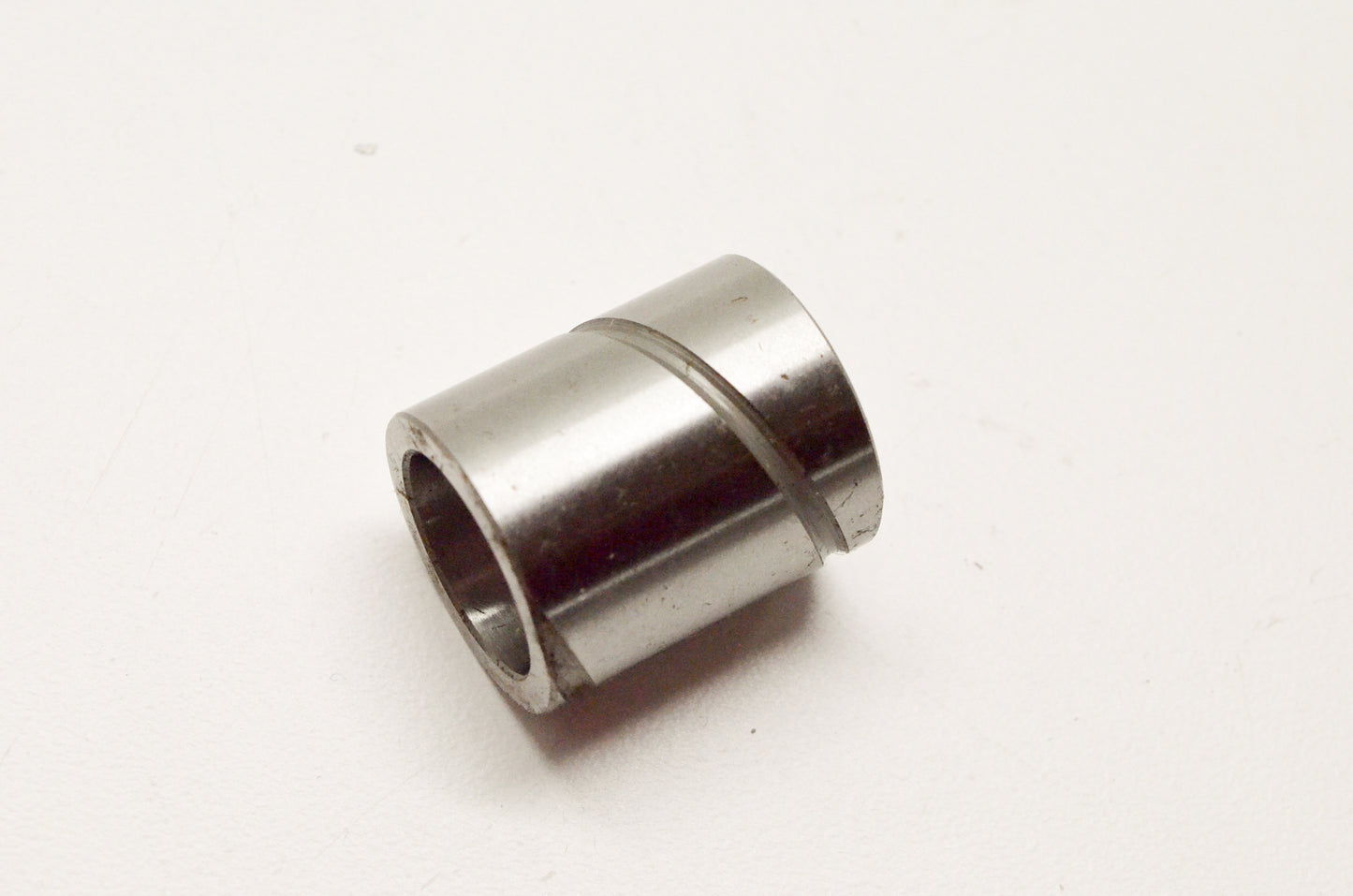 OEM Yamaha 90560-17214-00 Spacer NOS