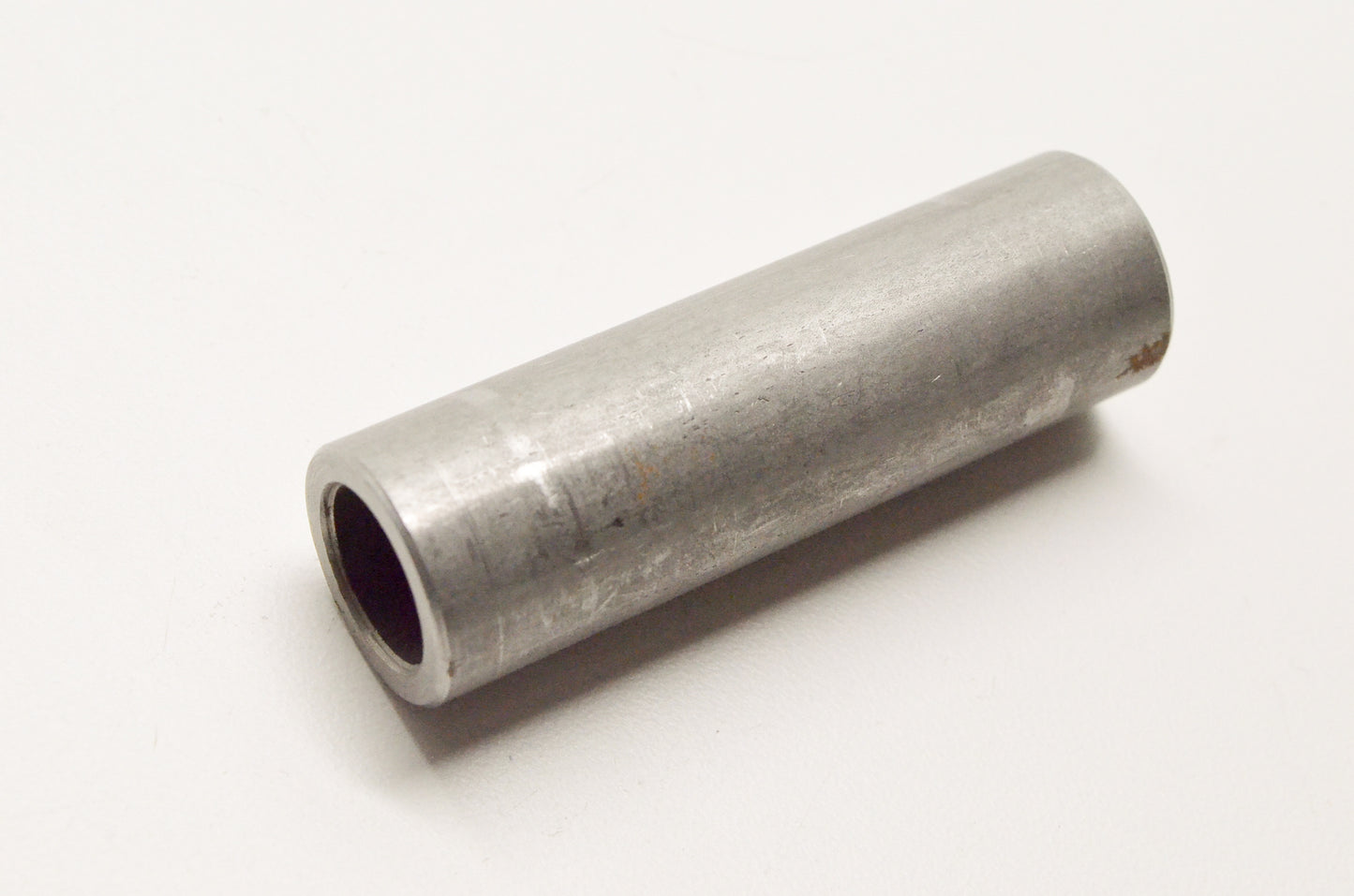 OEM Yamaha 90560-15116-00 Spacer