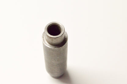 New OEM Yamaha 102-25117-00-00 Bearing Spacer NOS