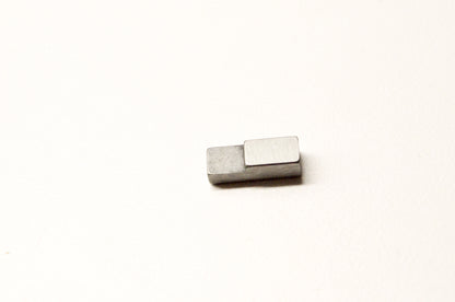 New OEM Yamaha 90282-05053-00 Straight Key NOS