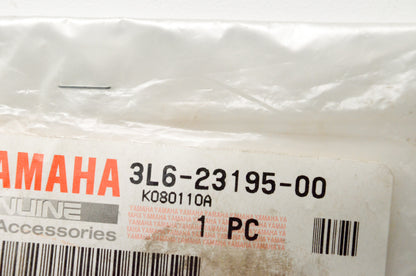 OEM Yamaha 3L6-23195-00-00 Rubber NOS