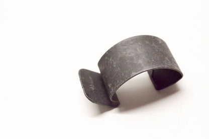 New OEM Yamaha JN6-E4424-00-00 Cap Fitting Clip NOS
