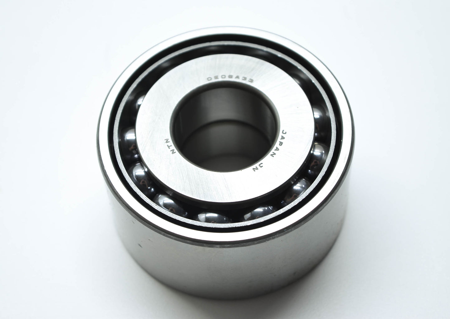 New OEM Yamaha 93305-005Y0-00 Bearing NOS