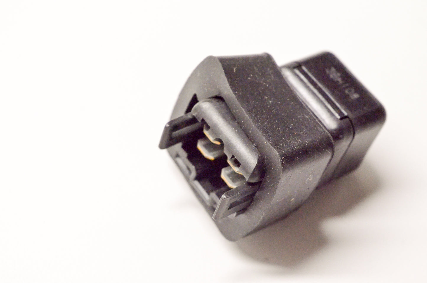 OEM Yamaha 1AE-82150-00-00 Fuse Holder Assembly