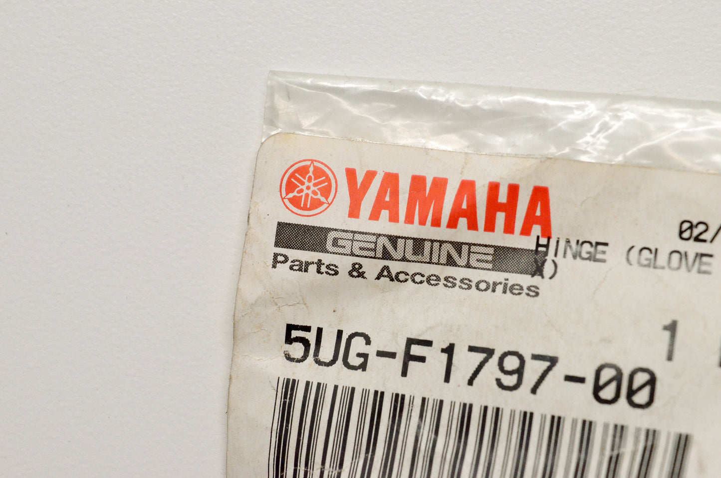 OEM Yamaha 5UG-F1797-00-00 Glove Box Hinge NOS