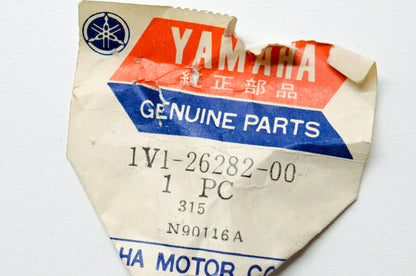 OEM Yamaha 1V1-26282-00-00 Lower Grip Cap NOS