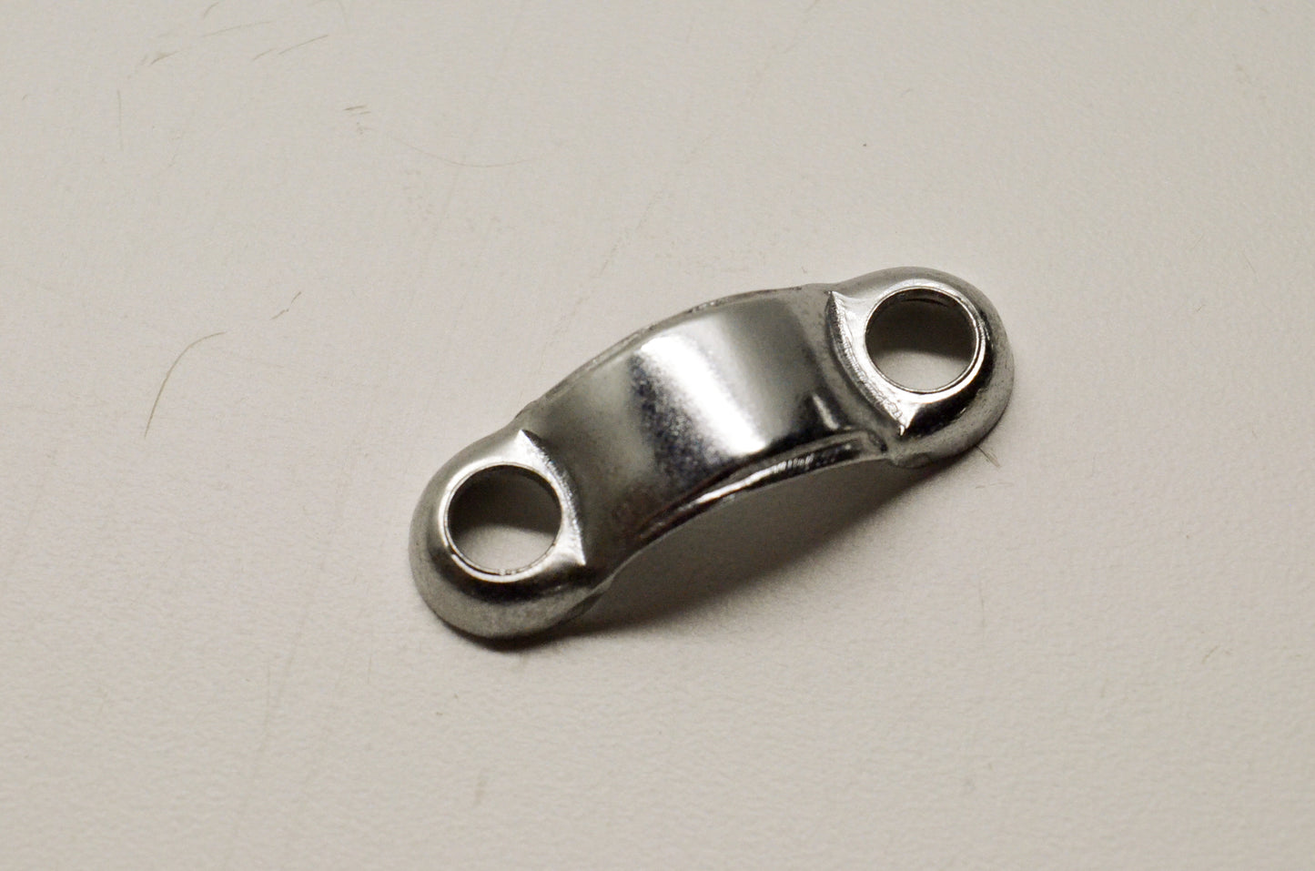 OEM Yamaha 275-83318-00-00 Flasher Stay 1