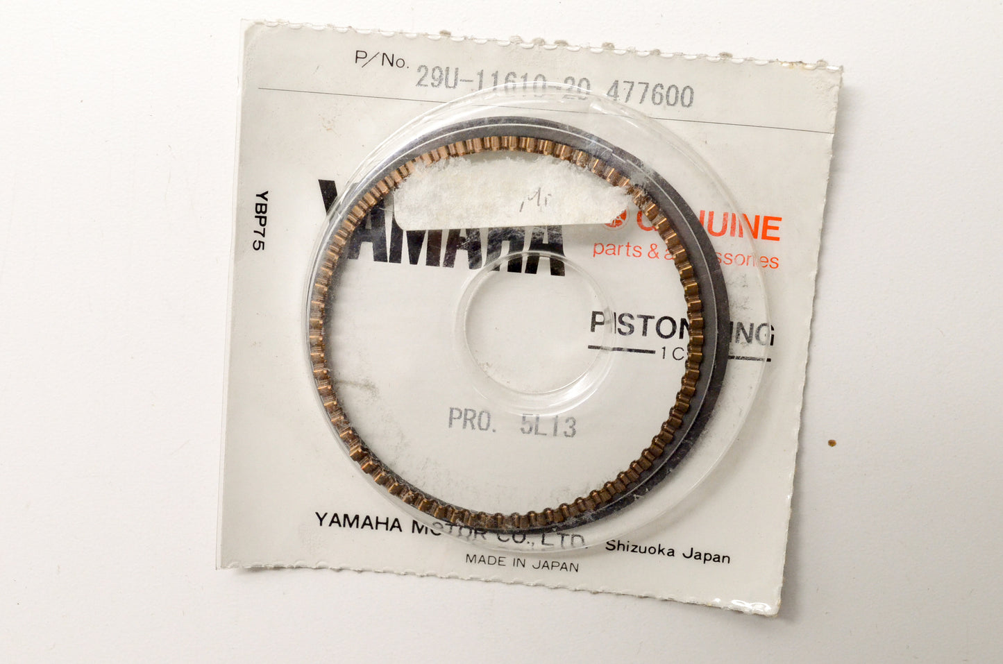 OEM Yamaha 29U-11610-20-00 Piston Ring Set NOS