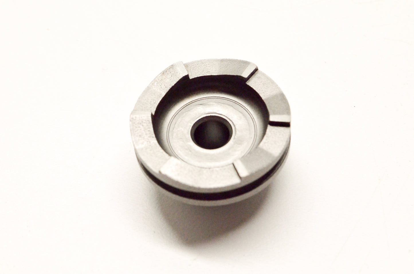 OEM Yamaha 3XG-E5630-00-00 Kick Pinion Assembly NOS