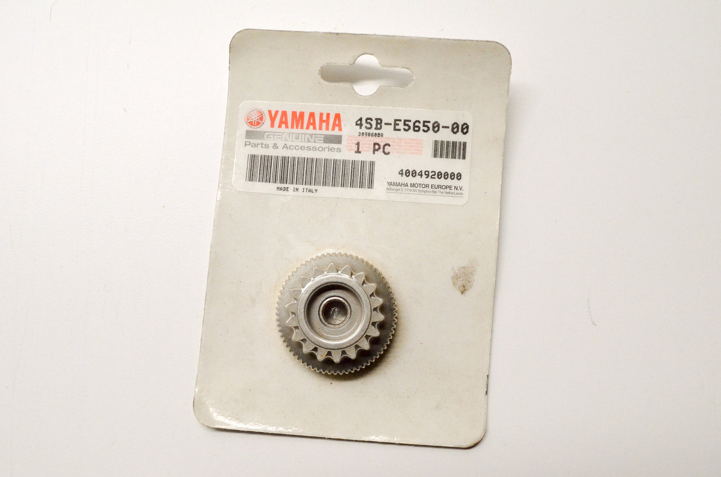 OEM Yamaha 4SB-E5650-00-00 Idle Gear Assembly NOS